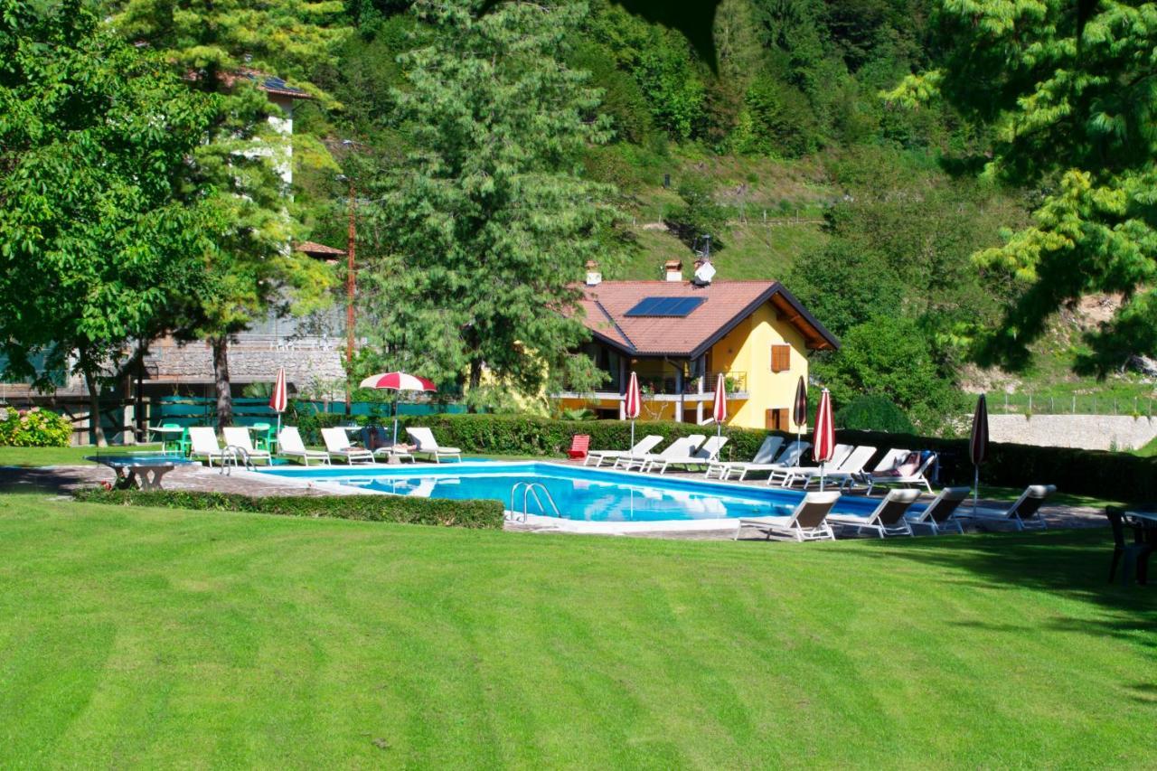 Club Hotel Tenno Bagian luar foto