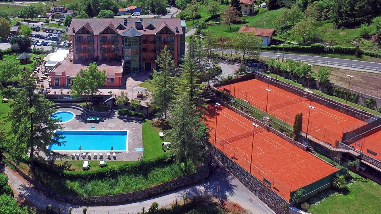 Club Hotel Tenno Bagian luar foto
