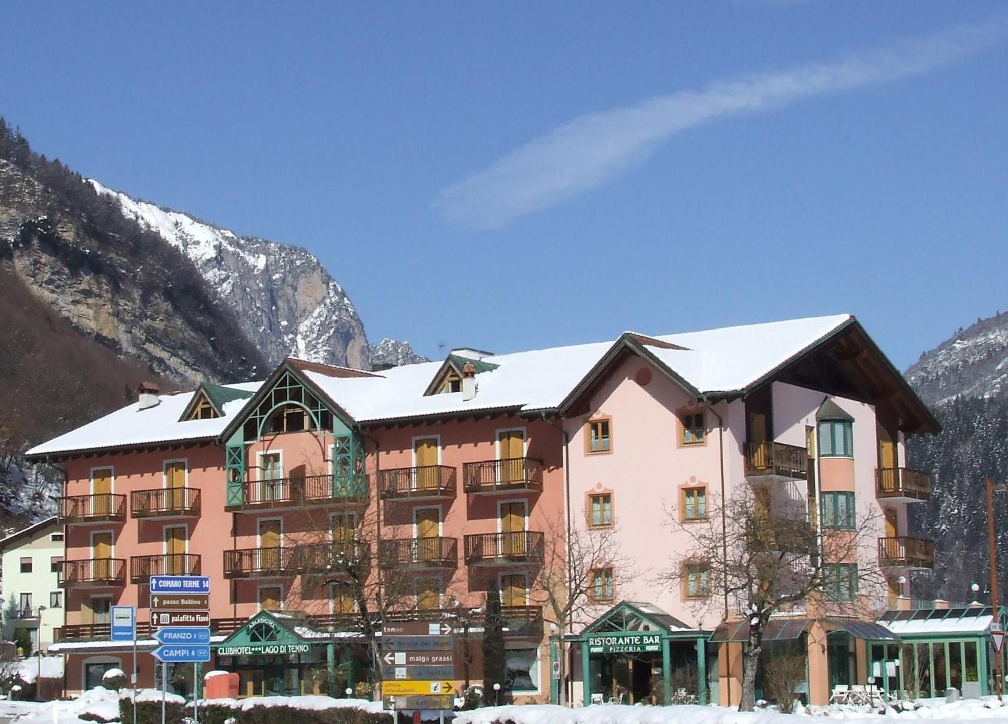 Club Hotel Tenno Bagian luar foto