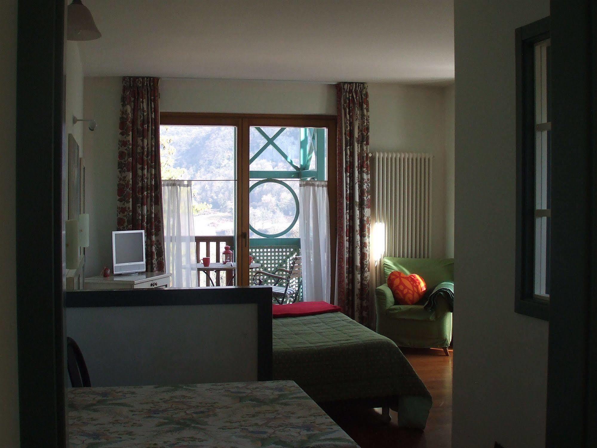 Club Hotel Tenno Bagian luar foto